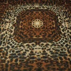 RETRO ANIMAL UNIVERSE SCARF